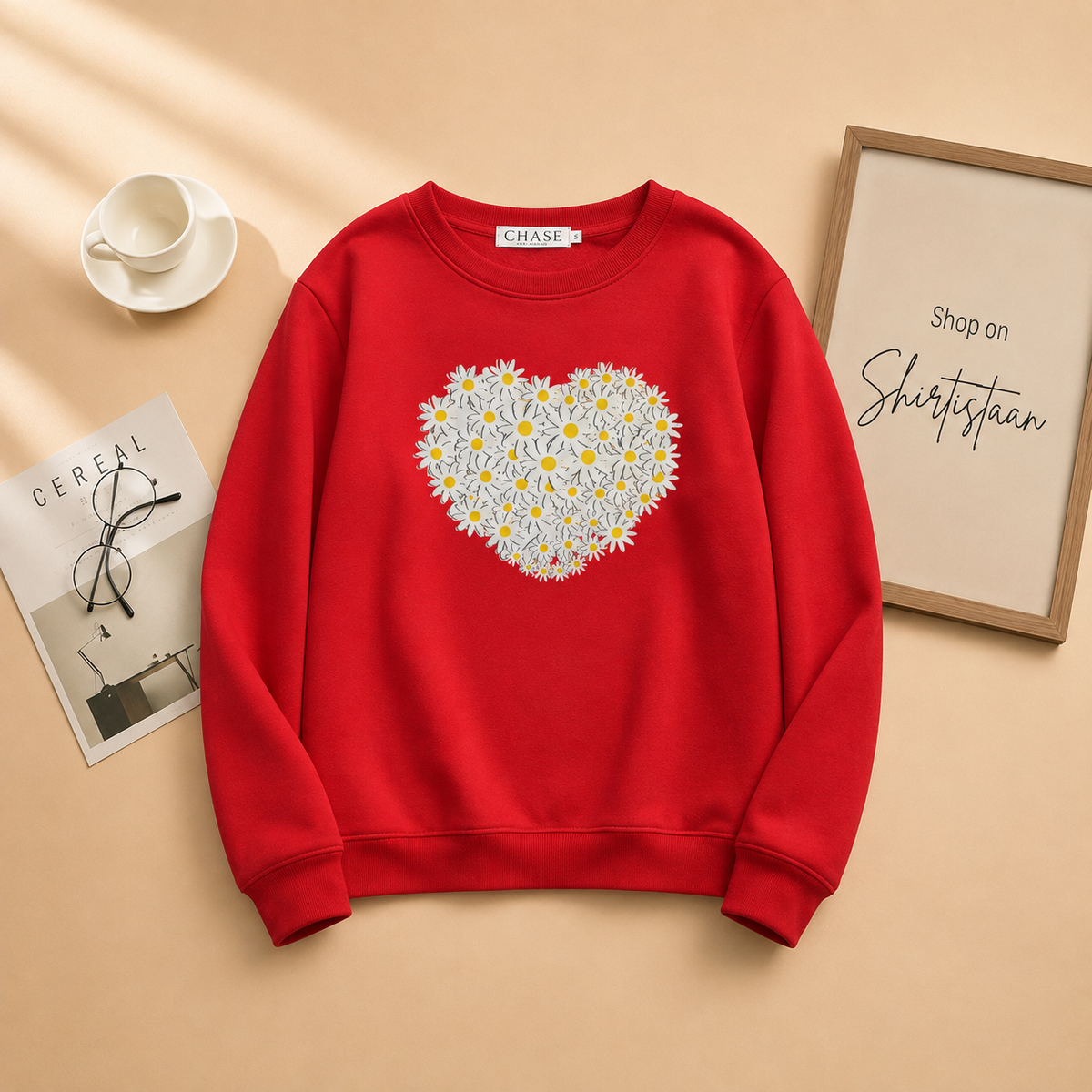 RED SWEATSHIRT DAISY HEART