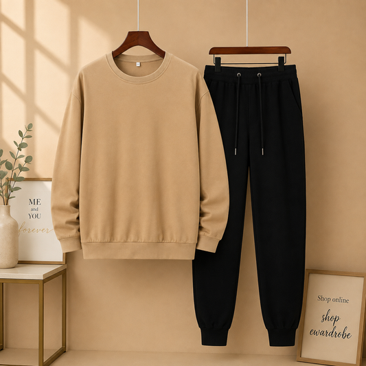 PLAIN SKIN SWEATSHIRT WITH BLACK SWEATPANT