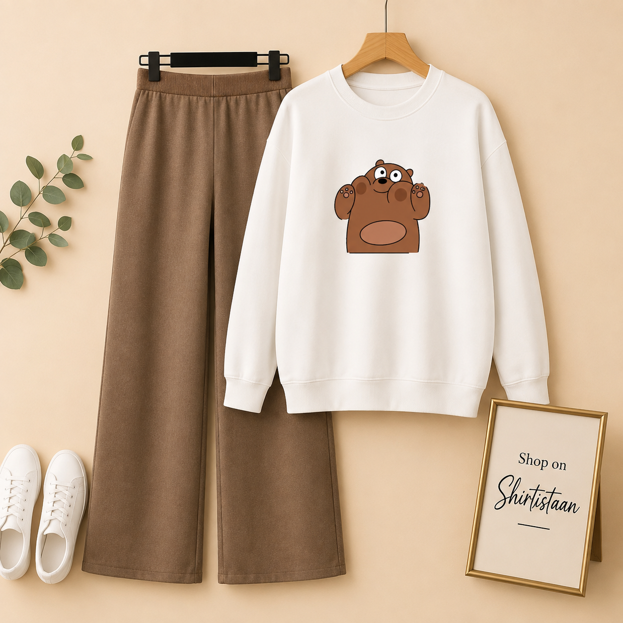 WHITE SWEATSHIRT BROWN BEAR WITH BROWN FLAPPER