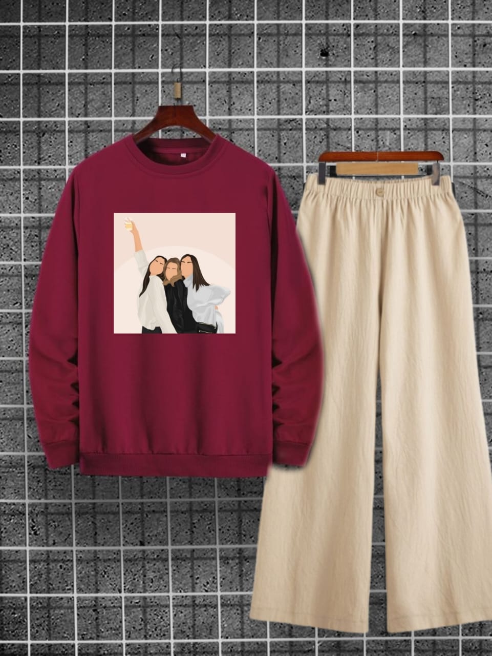 THREE GIRLS MAROON SWEATSHIRT WITH BEIGE FLAPPER