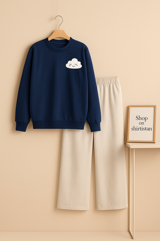 NAVY BLUE SWEATSHIRT SMILING CLOUD POCKET WITH BEIGE FLAPPER