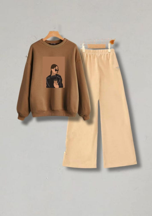 COFEE GIRL BROWN SWEATSHIRT WITH BEIGE FLAPPER