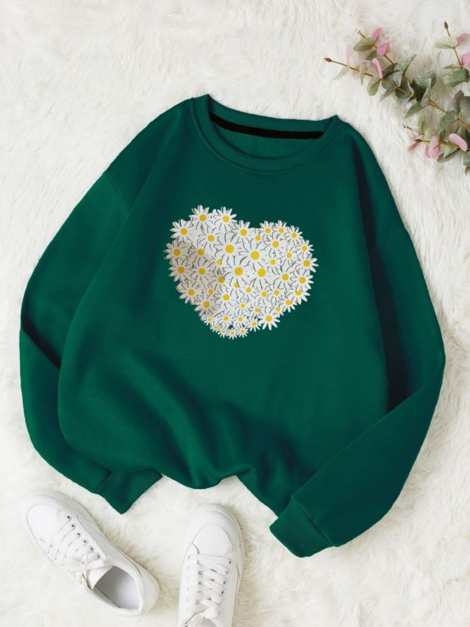 DAISY HEART BOTLLE GREEN SWEATSHIRT