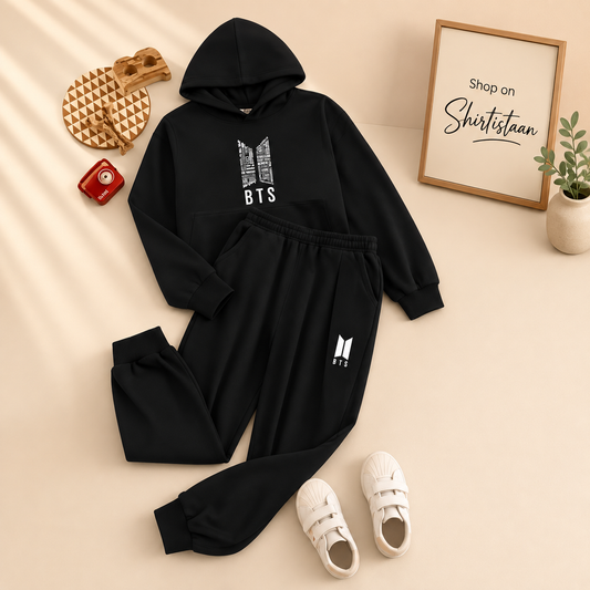 BLACK HOOD TRACKSUIT PRINTED BTS DETAILED LOGO