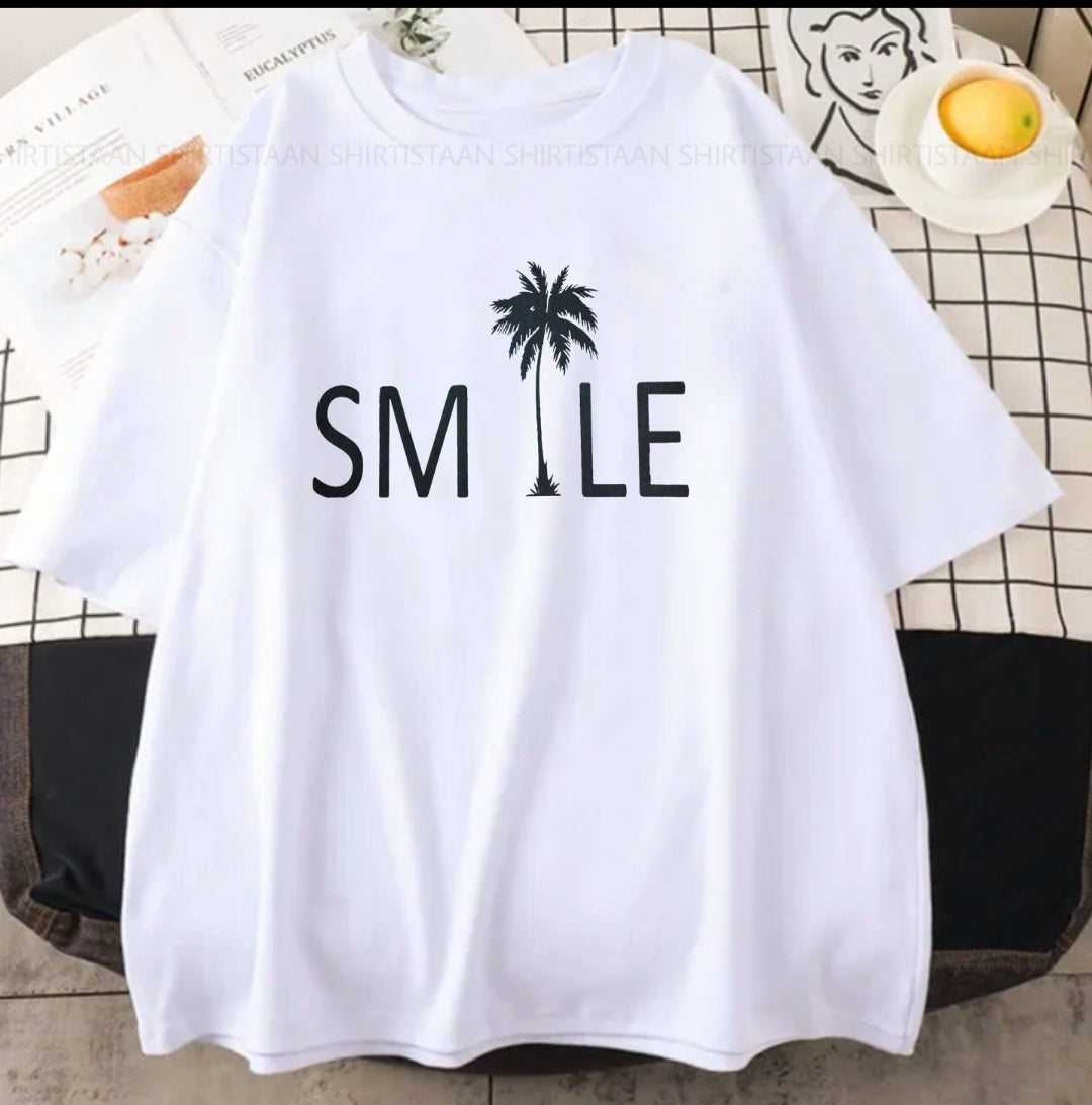 WHITE TEE SMILE TREE