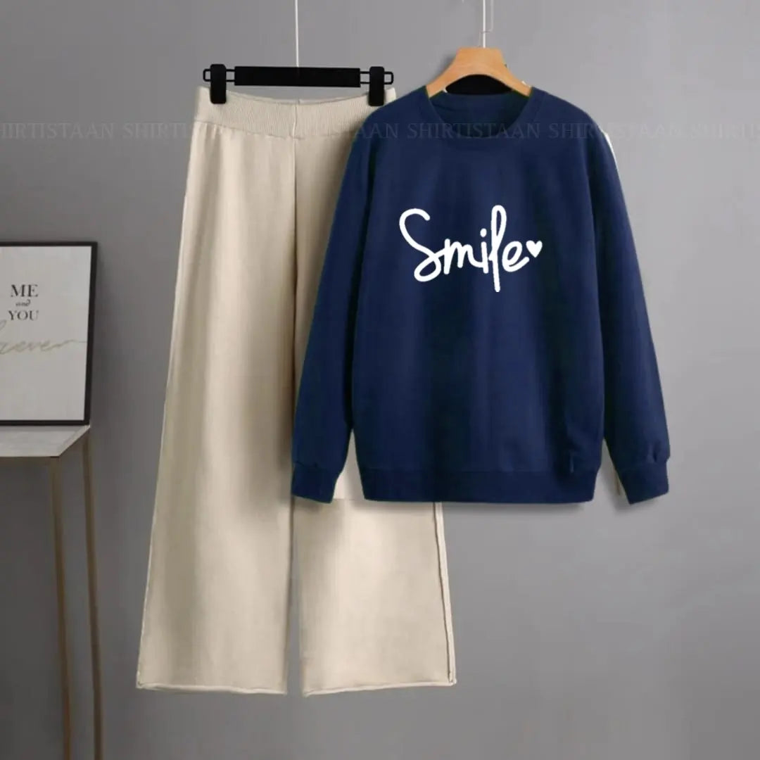 NAVY BLUE SWEATSHIRT SMILE HEART WITH BEIGE FLAPPER