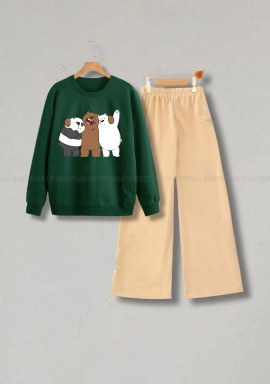 BOTTLE GREEN SWEATSHIRT BEAR TOGETHER WITH BEIGE FLAPPER